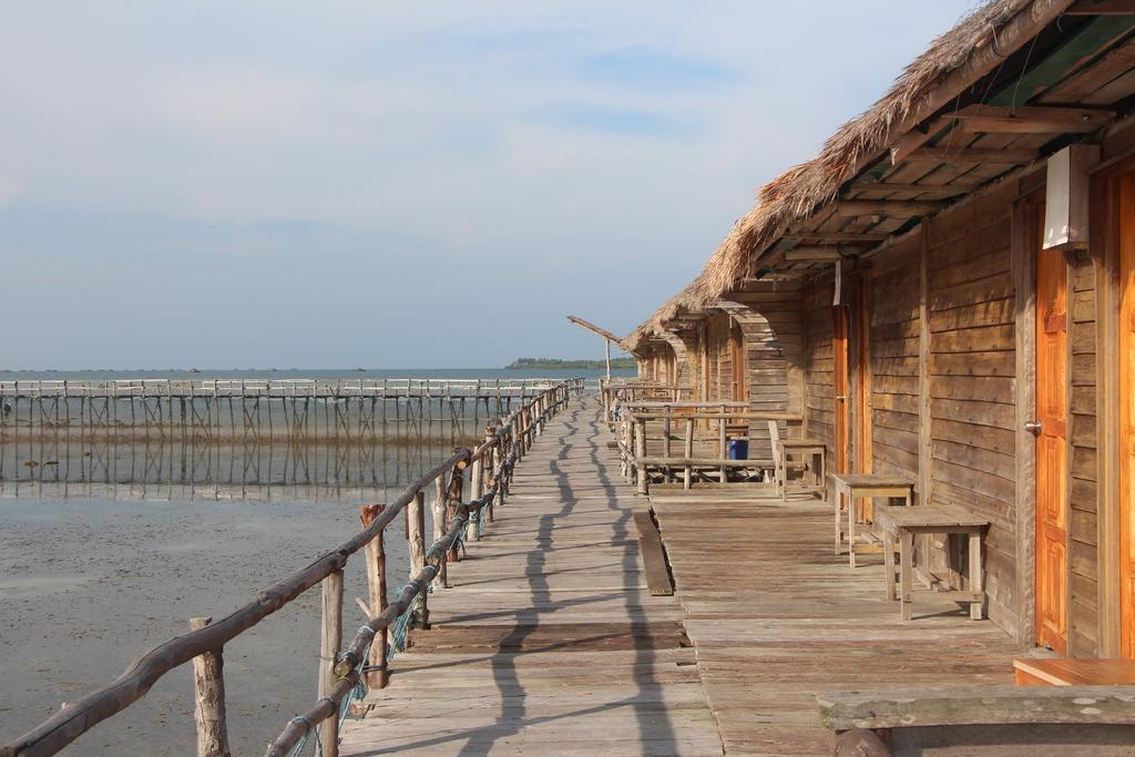 Bintan Laguna Restaurant And Resort Teluk Bakau Екстериор снимка