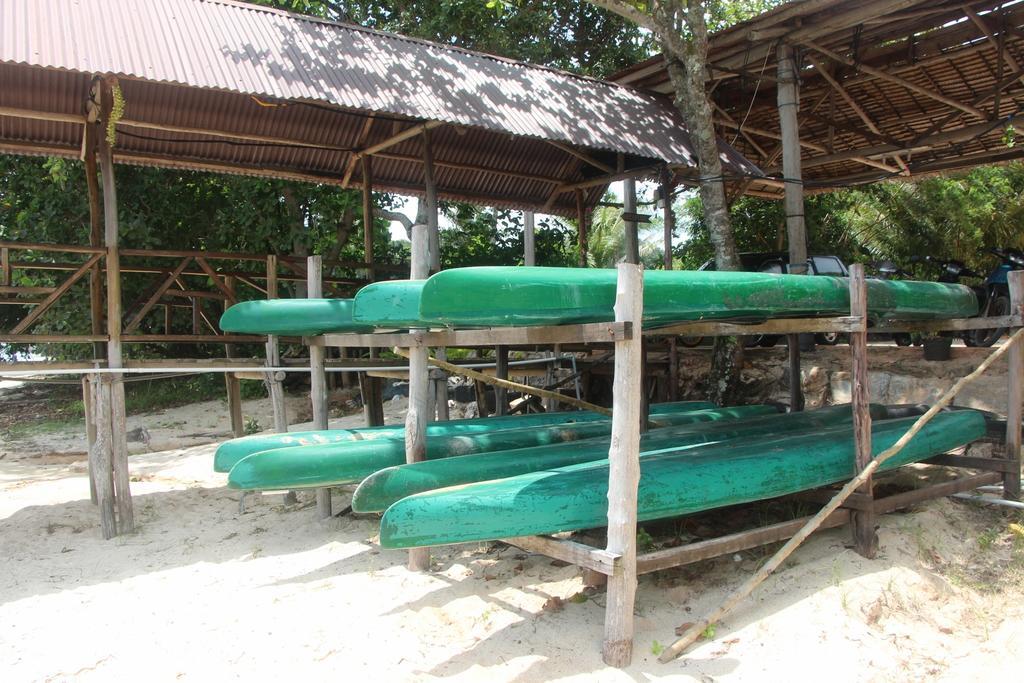 Bintan Laguna Restaurant And Resort Teluk Bakau Екстериор снимка