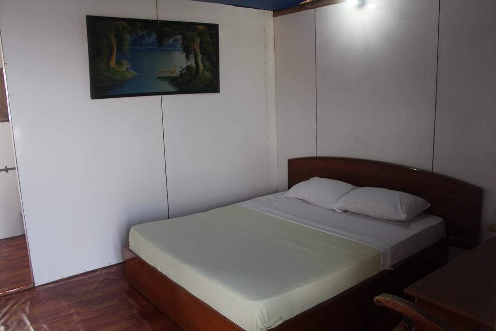 Bintan Laguna Restaurant And Resort Teluk Bakau Стая снимка