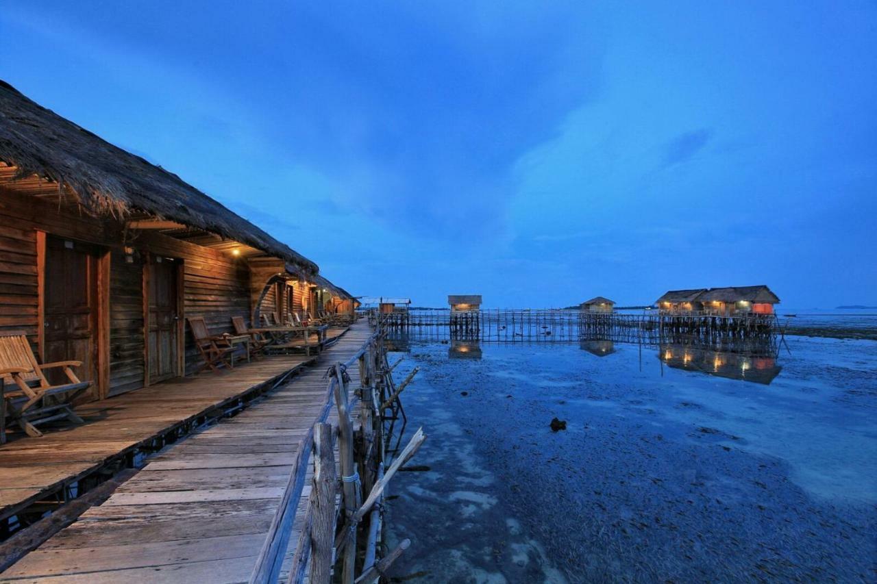 Bintan Laguna Restaurant And Resort Teluk Bakau Екстериор снимка