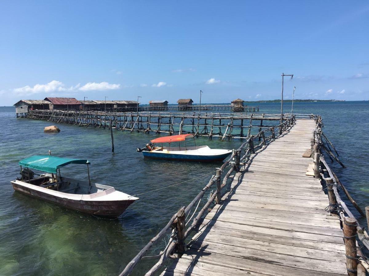 Bintan Laguna Restaurant And Resort Teluk Bakau Екстериор снимка